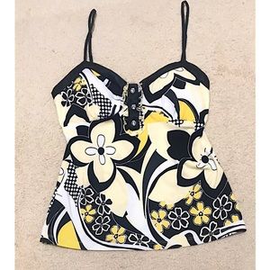 🆕🔥CHARLOTTE RUSSE BEAUTIFUL SILKY&SEXY TANKYELLOW&BLACK SILKY STRAPS&ALLAROUND